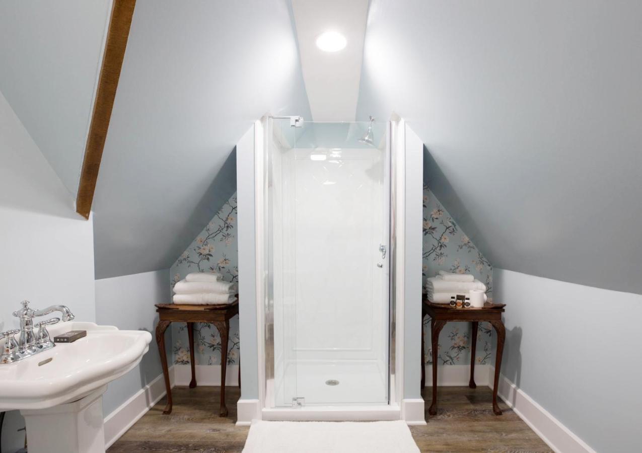 The Victorian On Main Bed & Breakfast Fairfield ภายนอก รูปภาพ